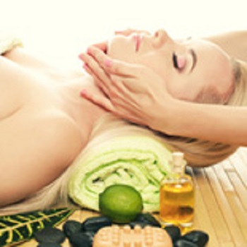 C & C NAILS SPA - Facial